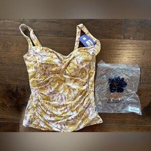 Hapari Women’s Floral Tankini Top- size XL